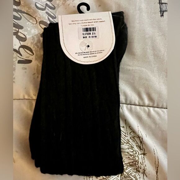 Black and Snow Flake Over the Knee Socks OSFM - Picture 4 of 4